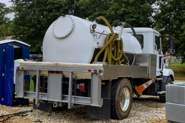 Portable Toilet Options We Offer in Greenfield, IA